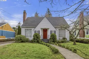 7836 N Chautauqua Blvd, Portland, OR 97217 - Photo 1