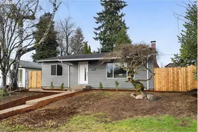 6251 N Astor St, Portland, OR 97203 - Photo 1