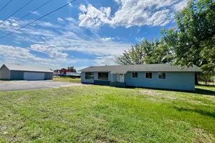 32540 E Punkin Center Rd, Hermiston, OR 97838 - Photo 1