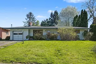 10336 NE Russell Ct, Portland, OR 97220 - Photo 1