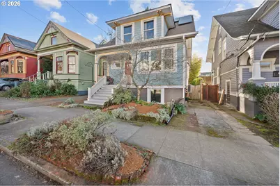 1218 SE Ash St, Portland, OR 97214 - Photo 1