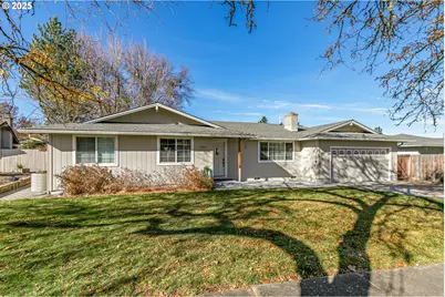 1569 Papago Dr, Medford, OR 97504 - Photo 1