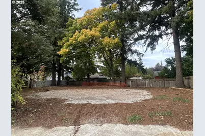 3905 SE 147th Ave, Portland, OR 97236 - Photo 1