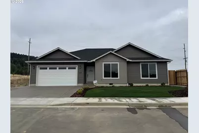 229 Coles Valley St, Sutherlin, OR 97479 - Photo 1