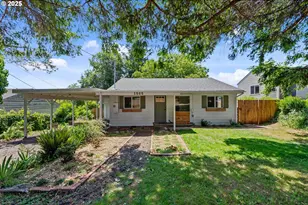 1565 California Ave, Coos Bay, OR 97420 - Photo 1