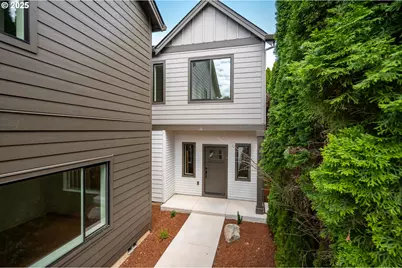 9170 N Berkeley Ave, Portland, OR 97203 - Photo 1