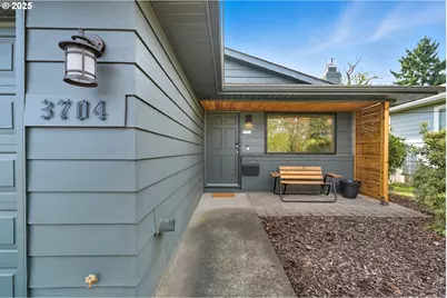 3704 N Winchell St, Portland, OR 97217 - Photo 1