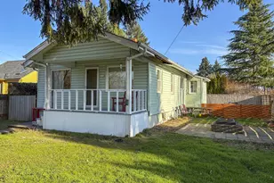 7906 N Wall Ave, Portland, OR 97203 - Photo 1