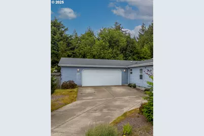 104 SE Fair Wind Ct, Depoe Bay, OR 97341 - Photo 1