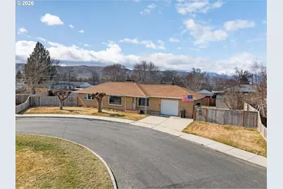 2975 N 3rd St, Baker City, OR 97814 - Photo 1