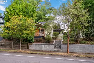 2011 Franklin St, Vancouver, WA 98660 - Photo 1