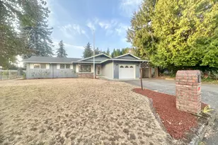 18505 SE Clinton St, Gresham, OR 97030 - Photo 1