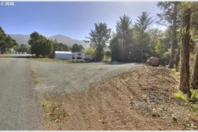 Grange Rd, Gold Beach, OR 97444 - Photo 1