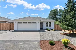 556 W First Ave, Sutherlin, OR 97479 - Photo 1