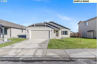 891 E Kinsley Ave, Hermiston, OR 97838 - Photo 1