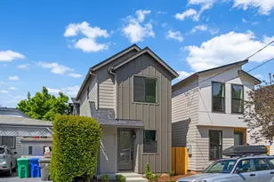3223 SE 28th Ave, Portland, OR 97202 - Photo 1