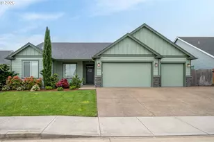 740 E Roosevelt St, Carlton, OR 97111 - Photo 1