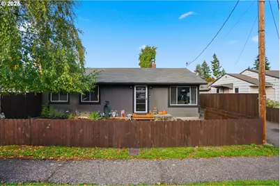 3802 E McLoughlin Blvd, Vancouver, WA 98661 - Photo 1