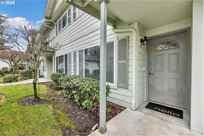 689 32nd St #4, Washougal, WA 98671 - Photo 1