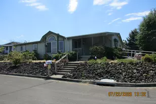 482 Highland Vista Ln, Roseburg, OR 97471 - Photo 1