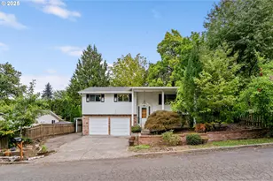 8002 SE 104th Ave, Portland, OR 97266 - Photo 1
