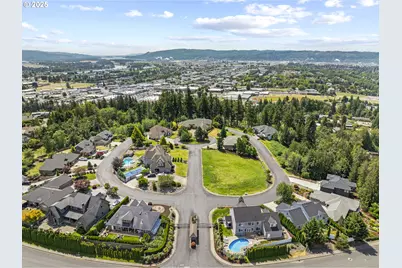1 Center Ct, Longview, WA 98632 - Photo 1