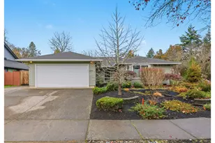 2868 Metolius Dr, Eugene, OR 97408 - Photo 1