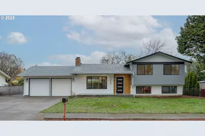 12903 NE Stanton St, Portland, OR 97230 - Photo 1