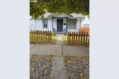 510 NW 11th St, Pendleton, OR 97801 - Photo 1