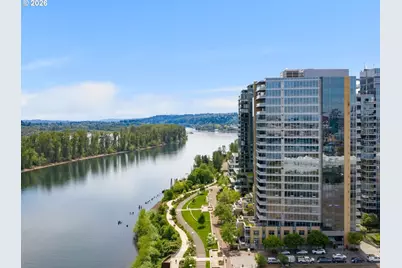 836 S Curry St #1304, Portland, OR 97239 - Photo 1