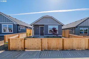4747 SE Harrier St, Albany, OR 97322 - Photo 1