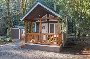 32700 SE Leewood Ln, Boring, OR 97009 - Photo 1