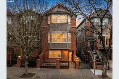 2357 NW Quimby St #24, Portland, OR 97210 - Photo 1