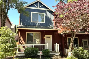 38569 Cascadia Village Dr, Sandy, OR 97055 - Photo 1