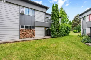 917 Pacific Ave, Hood River, OR 97031 - Photo 1