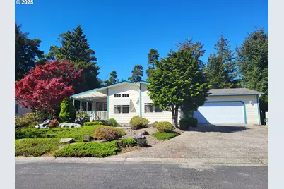 444 Sherwood Loop, Florence, OR 97439 - Photo 1
