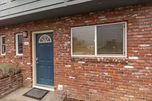 1935 NE 19th St, Gresham, OR 97030 - Photo 1