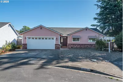 1666 NW Jennifer Ct, Roseburg, OR 97471 - Photo 1