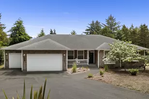 33302 Neacoxie Ln, Warrenton, OR 97146 - Photo 1