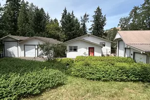 5383 Sunshine Rd, Roseburg, OR 97470 - Photo 1
