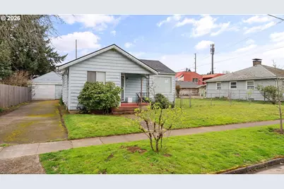 6940 N Leonard St, Portland, OR 97203 - Photo 1