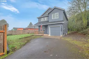 300 S 4th St, Saint Helens, OR 97051 - Photo 1