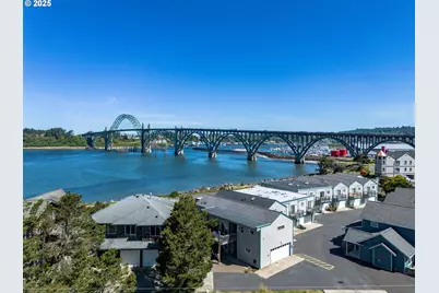 238 SW 27th St, Newport, OR 97365 - Photo 1
