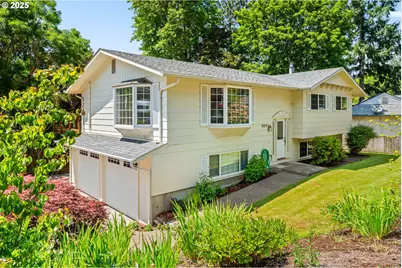 3211 Strathmore Pl, Eugene, OR 97405 - Photo 1