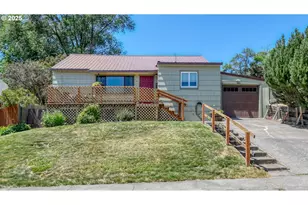 707 NW 11th St, Pendleton, OR 97801 - Photo 1