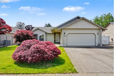2662 S 12th St, Lebanon, OR 97355 - Photo 1