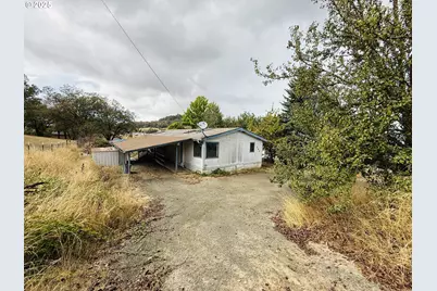 260 NE Darrell Ave, Winston, OR 97496 - Photo 1