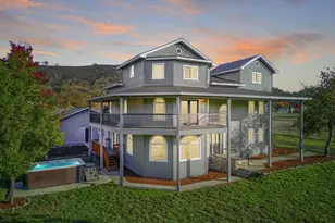 1381 Echo Dr, Roseburg, OR 97470 - Photo 1