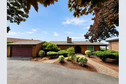 7213 SE Evergreen Hwy, Vancouver, WA 98664 - Photo 1