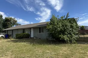 18960 Lafayette Ave, Oregon City, OR 97045 - Photo 1